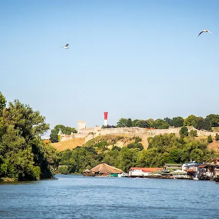 House Auberge de jeunesse *